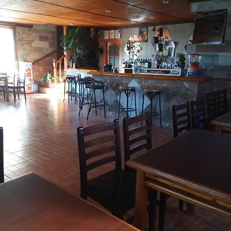 Hostal La Collada De Aralla Aralla de Luna Exteriér fotografie