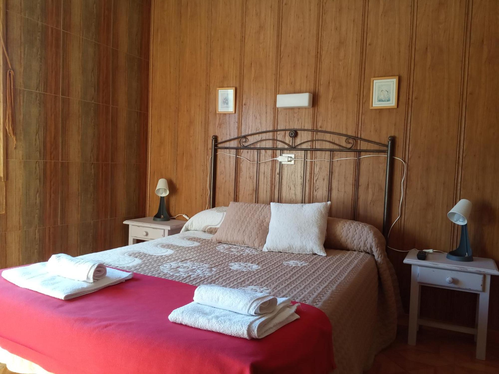 Hostal La Collada De Aralla Aralla de Luna Exteriér fotografie