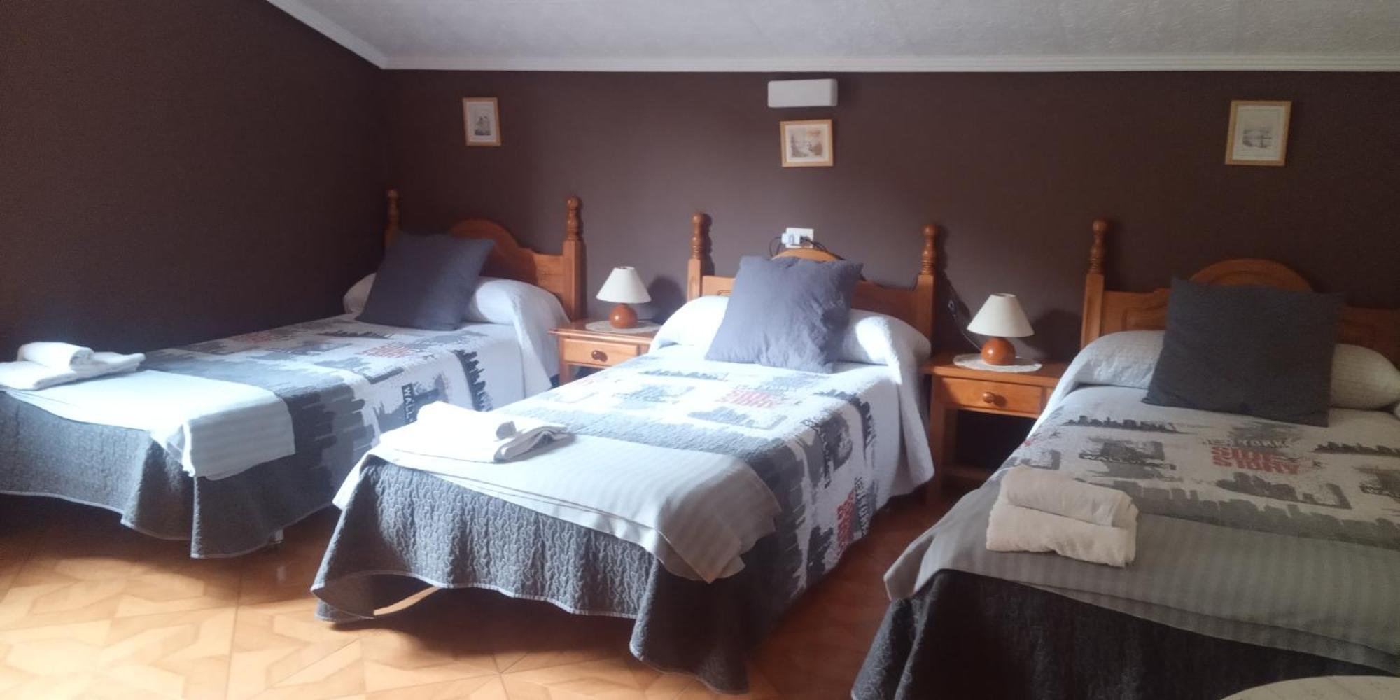 Hostal La Collada De Aralla Aralla de Luna Exteriér fotografie